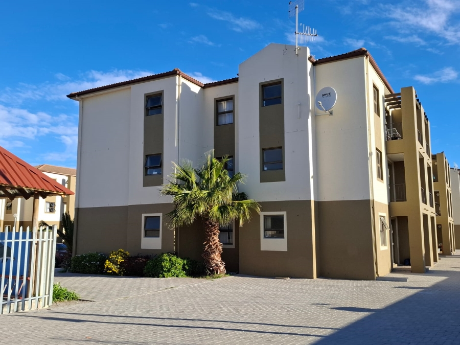 2 Bedroom Property for Sale in Guldenland Western Cape
